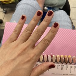 Bella Nails - Gel mani