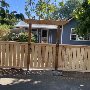 Rick's Custom Fencing & Decking - Fences & Gates Near Me - Gresham, Oregon Rick's Custom Fencing & Decking - Fences & Gates Near Me - Gresham, Oregon