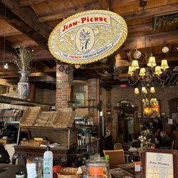 Jean-Pierre Bakery - Entry & Ordering Counter
