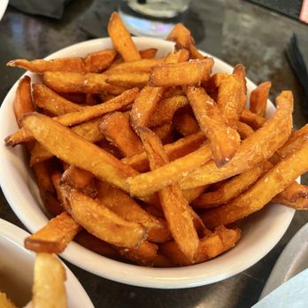 Shell Beach Brewhouse - Sweet Potato Fries - Gastropubs Near Me - Pismo Beach, California
