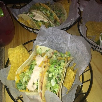 Swell Taco - Papas and crunch & munch tacos - Mexican Near Me - Babylon, New York