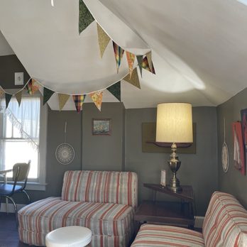 The Weathervane Cafe - comfy seating! - Coffee & Tea Near Me - Denver, Colorado The Weathervane Cafe - comfy seating! - Coffee & Tea Near Me - Denver, Colorado
