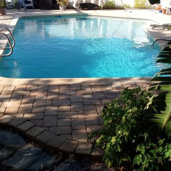 Nevers Pool Service - Beautiful pool clean in st Pete - Pool Cleaners Near Me