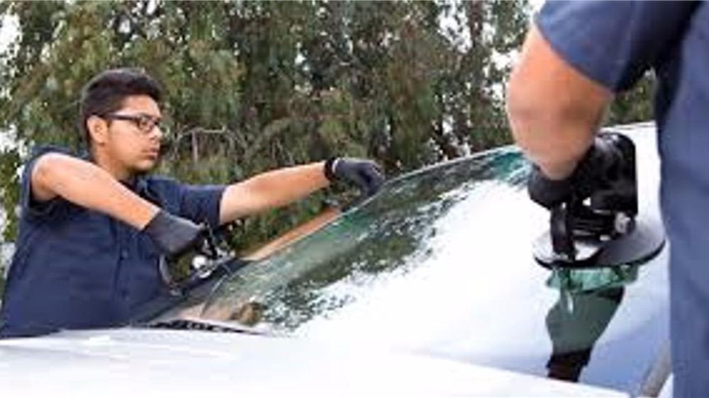 FARMINGTON MOBILE WINDSHIELD REPAIR 1795 E 20th St, Farmington, New