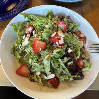 PV Pie & Wine - Summer strawberry salad - Pizza Near Me - Phoenix, Arizona PV Pie & Wine - Summer strawberry salad - Pizza Near Me - Phoenix, Arizona