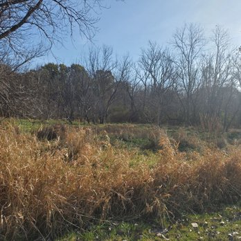 Oakhurst Forest Preserve - Parks Near Me - Aurora, Illinois