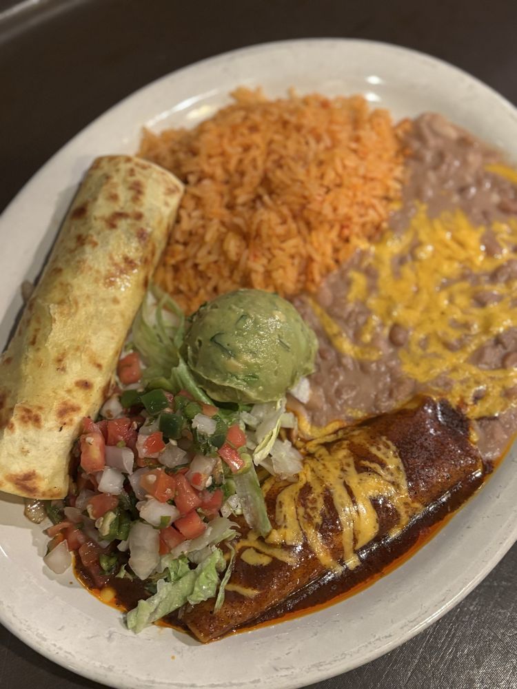 Urbano Enchilada Taco Bar