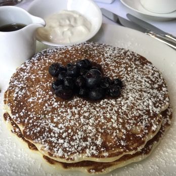 Polo Lounge - Blueberry Lemon Ricotta - New American Near Me - Beverly Hills, California