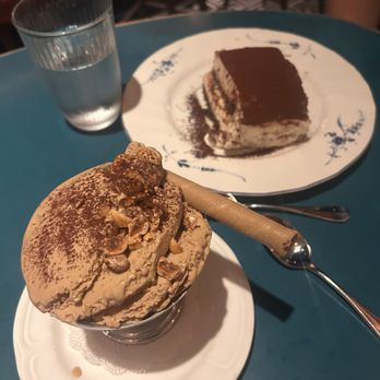 Alla Vita - Tiramisú and Gelato - Italian Near Me - Chicago, Illinois
