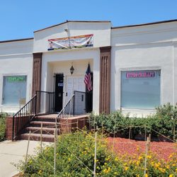 Wilshire Chiropractic Institute - Outside entrance