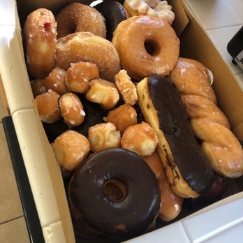 Sam's Donut Shop - Donuts Near Me - Oceanside, California