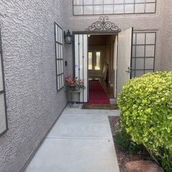 Five Star Moving - Red carpet treatment