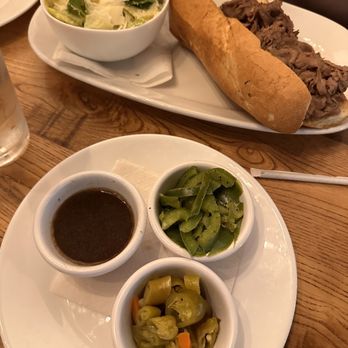 Giordano's - Roast Beef - Pizza Near Me - Chicago, Illinois Giordano's - Roast Beef - Pizza Near Me - Chicago, Illinois