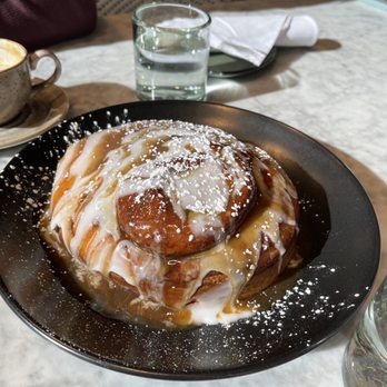 The Select - Cinnamon Roll - Mediterranean Near Me - Sandy Springs, Georgia
