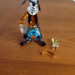 Swarovski - Goofy in Three Pieces