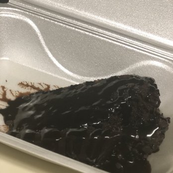 Pizzarella - Chocolate Cake, came drizzled with warm chocolate sauce!! Decadent and delicious. (Sorry for the potato quality photo). - Pizza Near Me - Hollywood, Florida Pizzarella - Chocolate Cake, came drizzled with warm chocolate sauce!! Decadent and delicious. (Sorry for the potato quality photo). - Pizza Near Me - Hollywood, Florida
