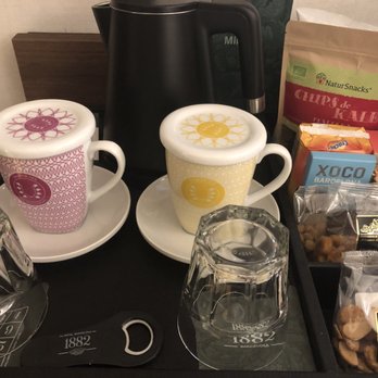 Hotel Barcelona 1882 - Tip: Coffee & Tea free (everything else you pay) 1/28/2019 - Hotels Near Me - Barcelona, B