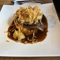 Restaurant Hus in Lee - Calves liver....so good!