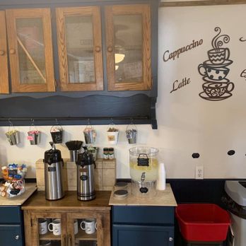 Dark Roast - a kitchen with a coffee maker - Coffee & Tea Near Me - Sweeny, Texas Dark Roast - a kitchen with a coffee maker - Coffee & Tea Near Me - Sweeny, Texas
