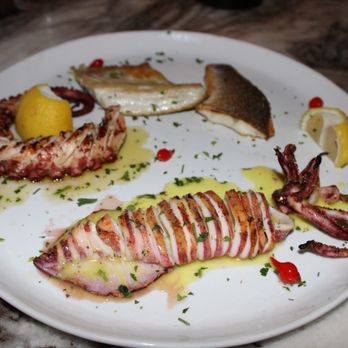 Psaraki - Greek Near Me - Brooklyn, New York