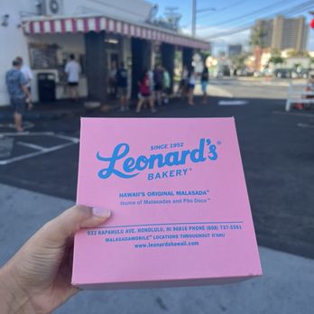 Leonard's Bakery - Bakeries Near Me - Waipahu, Hawaii