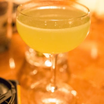 The Gin Joint - Cocktail Bars Near Me - Charleston, South Carolina The Gin Joint - Cocktail Bars Near Me - Charleston, South Carolina