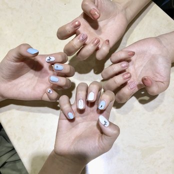 Glitz Nail - Waxing Near Me - New York, New York