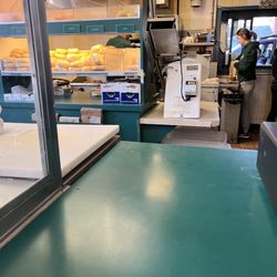 Best Bagels In Town - Front counter