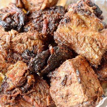 Kenova Smokehouse - a close up of a plate of meat - Barbeque Near Me - Flowood, Mississippi