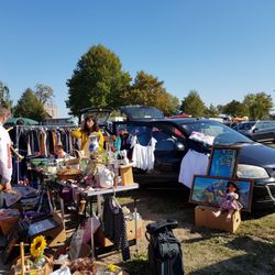 Hafen-Flohmarkt - Flohmarkt