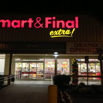 Smart & Final Extra! - Grand opening after renovation! Now this store is called Smart & Final extra. - Grocery Near Me - San Mateo, California