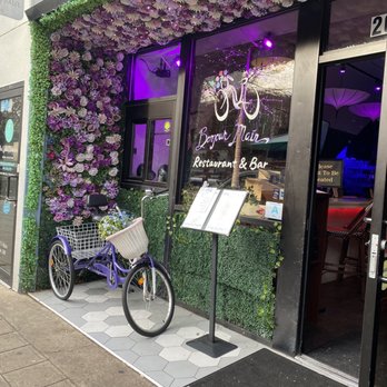 Bonjour Main - Breakfast & Brunch Near Me - Greenville, South Carolina
