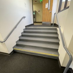 Sutter Physical & Hand Therapy, Sacramento - Entering from 4th of parking garage into building.