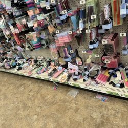 Dollar Tree Stores