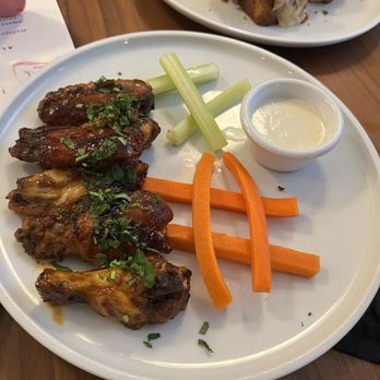 Bar Luca - Hot honey chicken wings - Cocktail Bars Near Me - Miami Beach, Florida Bar Luca - Hot honey chicken wings - Cocktail Bars Near Me - Miami Beach, Florida