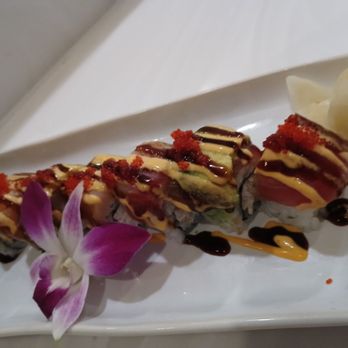 Pescato Oyster Bar & Seafood - Chef Linda prepared these delicious yummy Rainbow Rolls:) - Seafood Near Me - Cabazon, California Pescato Oyster Bar & Seafood - Chef Linda prepared these delicious yummy Rainbow Rolls:) - Seafood Near Me - Cabazon, California