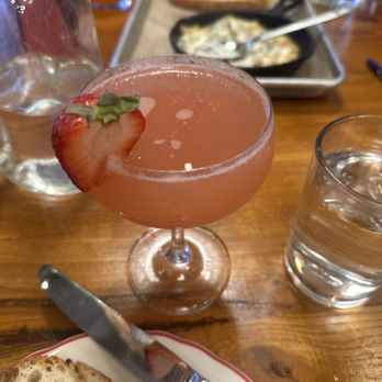 Founding Farmers Tysons - Founding farmers - New American Near Me - Tysons, Virginia