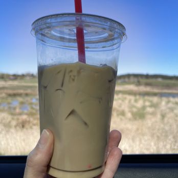 Sweet Retreat & Espresso - The PERFECT white chocolate mocha. - Ice Cream & Frozen Yogurt Near Me - Friday Harbor, Washington