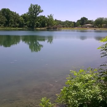 Maple Avenue Nature Park - another lake view - Parks Near Me - Terre Haute, Indiana