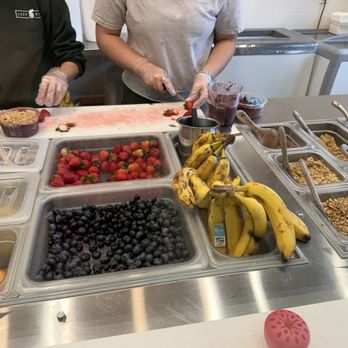 Lazy Bird - Customize açaí bowl area - Acai Bowls Near Me - Anaheim, California Lazy Bird - Customize açaí bowl area - Acai Bowls Near Me - Anaheim, California