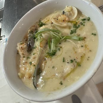 Pescato Oyster Bar & Seafood - Seafood clam chowder - Seafood Near Me - Cabazon, California Pescato Oyster Bar & Seafood - Seafood clam chowder - Seafood Near Me - Cabazon, California