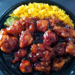 Cozyroom Chinese Restaurant - Lunch special $7.95