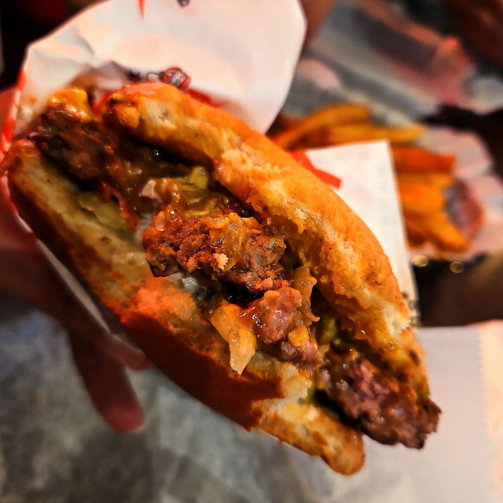Killer Burger Potranco - Inside the Peanut Butter Pickle Bacon - Burgers Near Me - San Antonio, Texas Killer Burger Potranco - Inside the Peanut Butter Pickle Bacon - Burgers Near Me - San Antonio, Texas