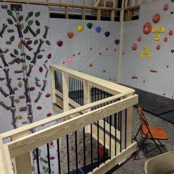 Climb at Blue Ridge - Upstairs - Climbing Near Me - Taylors, South Carolina Climb at Blue Ridge - Upstairs - Climbing Near Me - Taylors, South Carolina