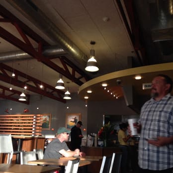 Habit Burger & Grill - Nice decor - Burgers Near Me - Pasadena, California Habit Burger & Grill - Nice decor - Burgers Near Me - Pasadena, California