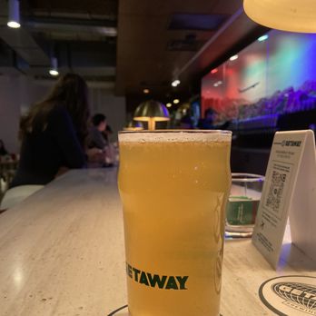 Getaway Brewing - Pitstop beer nice n smooth - Pubs Near Me - Dublin, Ohio
