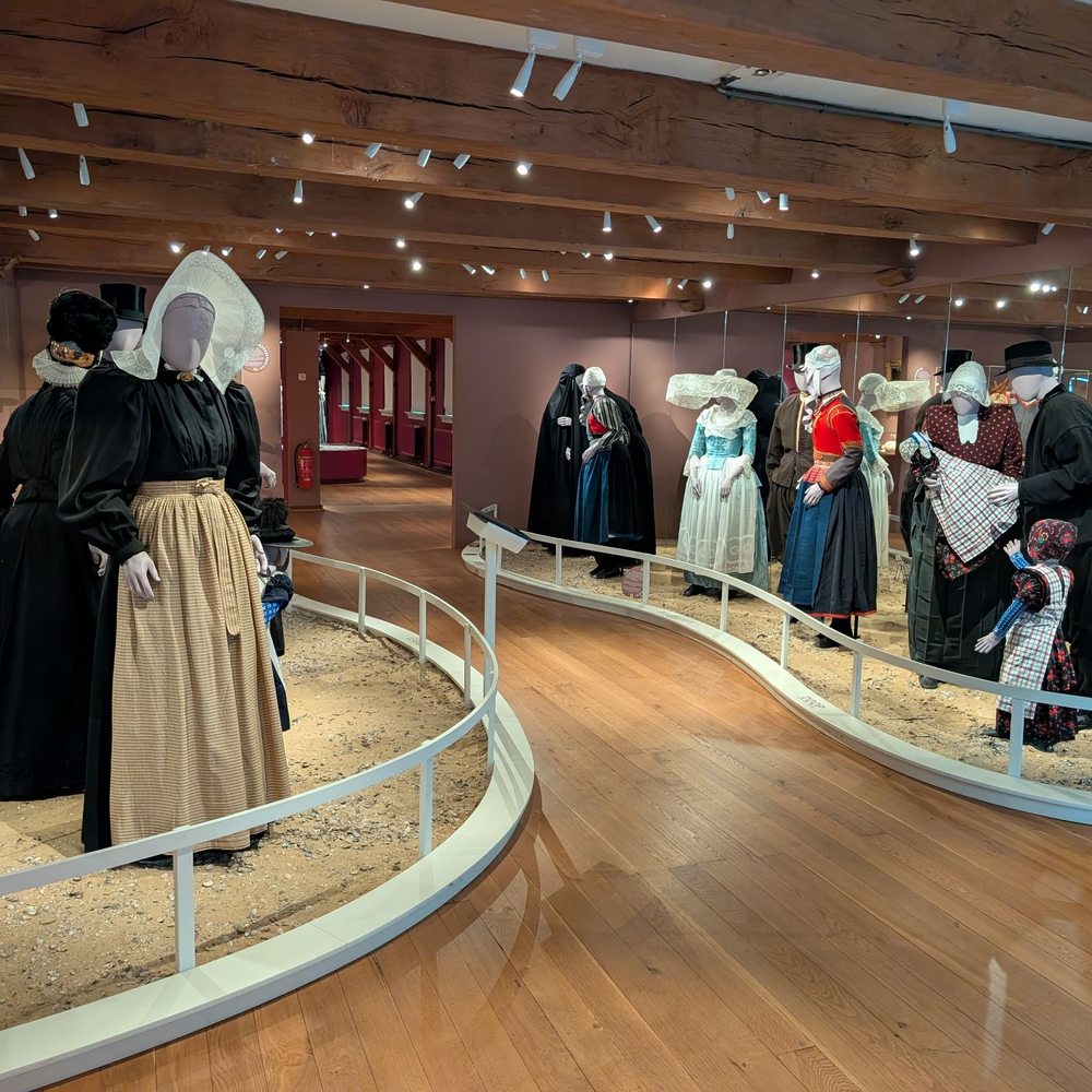 John van Dreelen - Wikipedia, image size:1000x1000