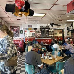 Wesner's Grill - Inside