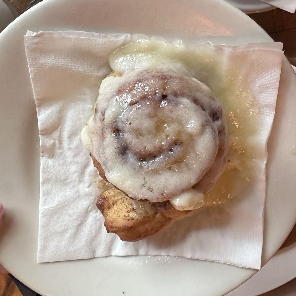 Table Mesa - Cinnamon roll - Latin American Near Me - Bentonville, Arkansas Table Mesa - Cinnamon roll - Latin American Near Me - Bentonville, Arkansas