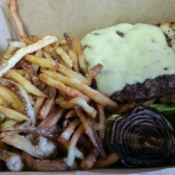 Chez Fonfon - Cheeseburger & fries - French Near Me - Birmingham, Alabama Chez Fonfon - Cheeseburger & fries - French Near Me - Birmingham, Alabama